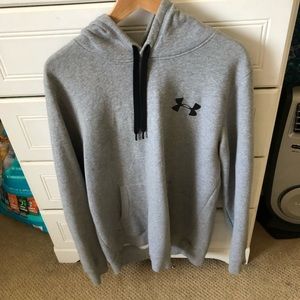 Men’s athletic under Armour jacket!!